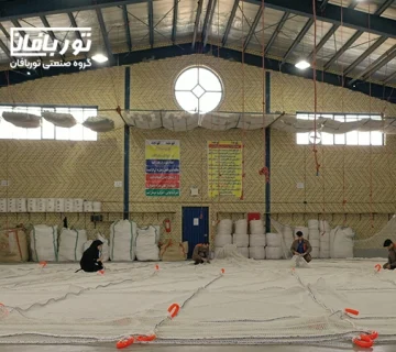 نقش قفس‌های پرورش ماهی در زنجیره تامین غذا